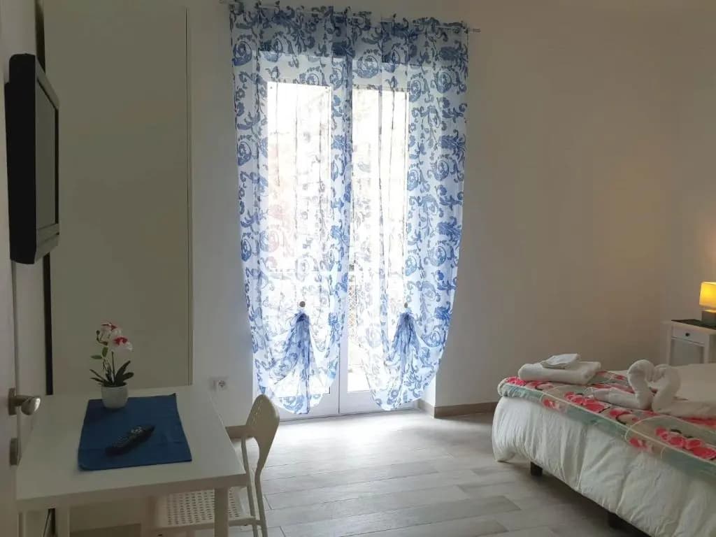 550 Special Home - photo 3