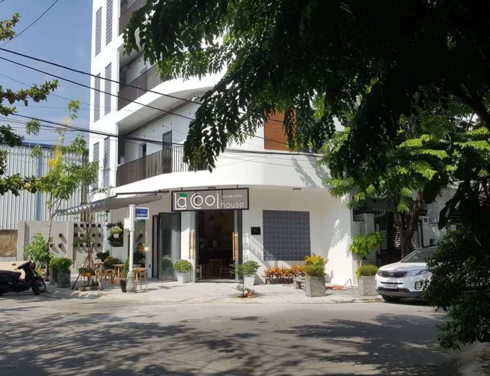 La Cool House - main photo