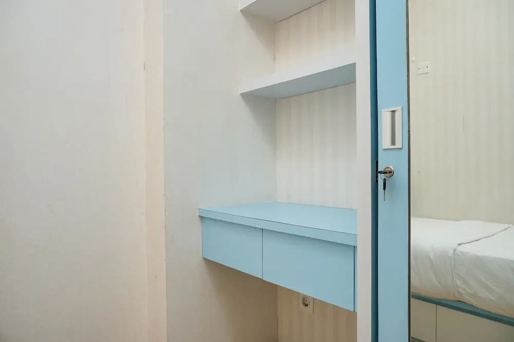 Gorgeous 2BR Green Pramuka Apartment - main photo