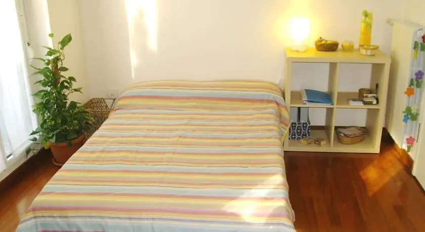 Zara Cosy & Cheap Apartment - Free Parking - Open 24h - photo 7