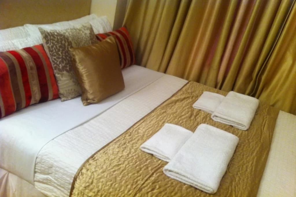 ABC Hyde Park Hotel - photo 7