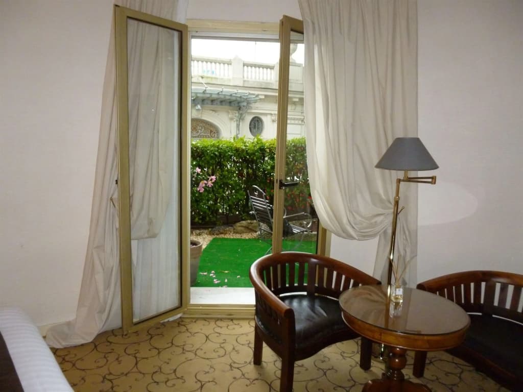 Hôtel du Petit Palais - photo 7