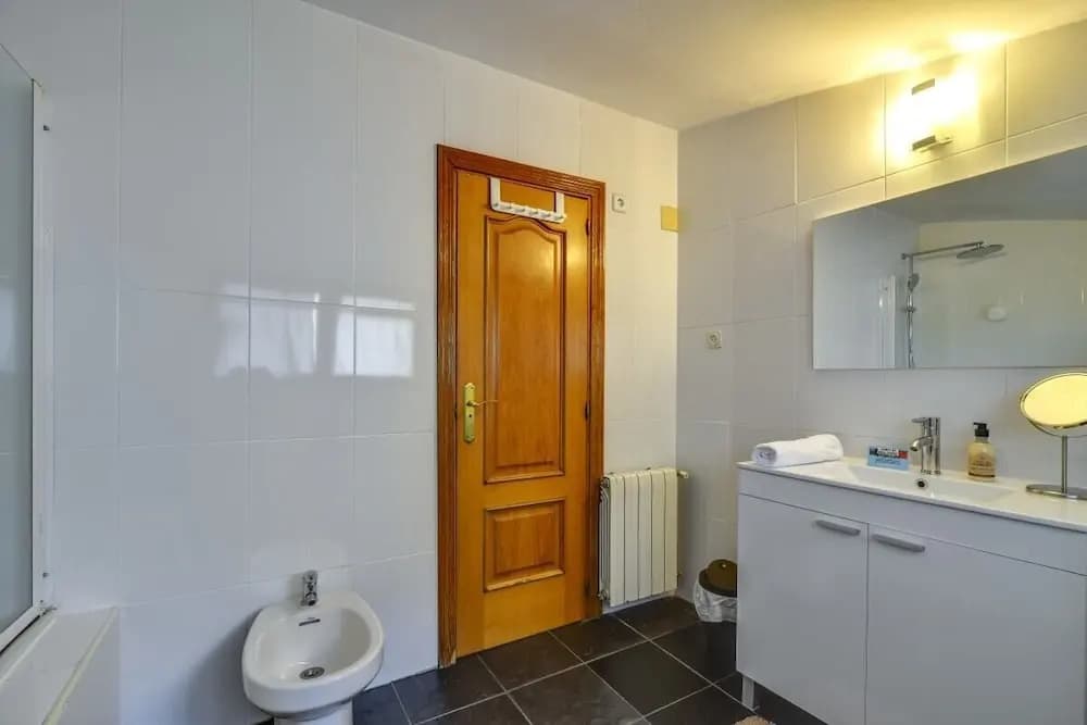Rustic Mansard ANTON MARTIN - photo 13