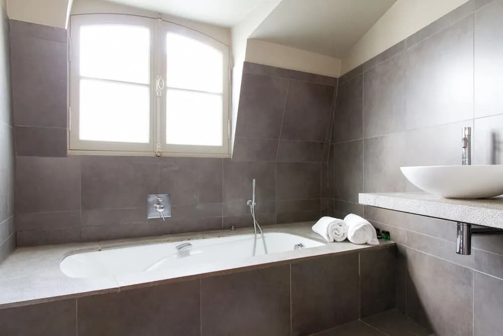 Saint Germain - Mabillon Apartment - photo 23