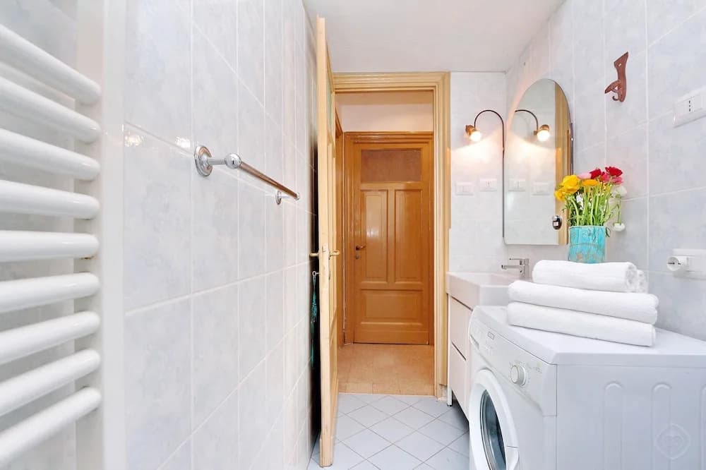 Authentic Family Apartment - photo 8