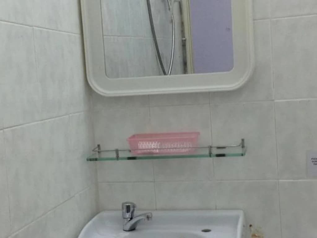 Long Hostel - photo 10