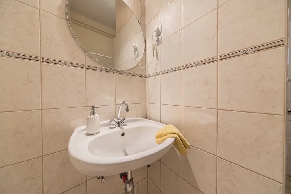 Zumin Apartment - photo 9
