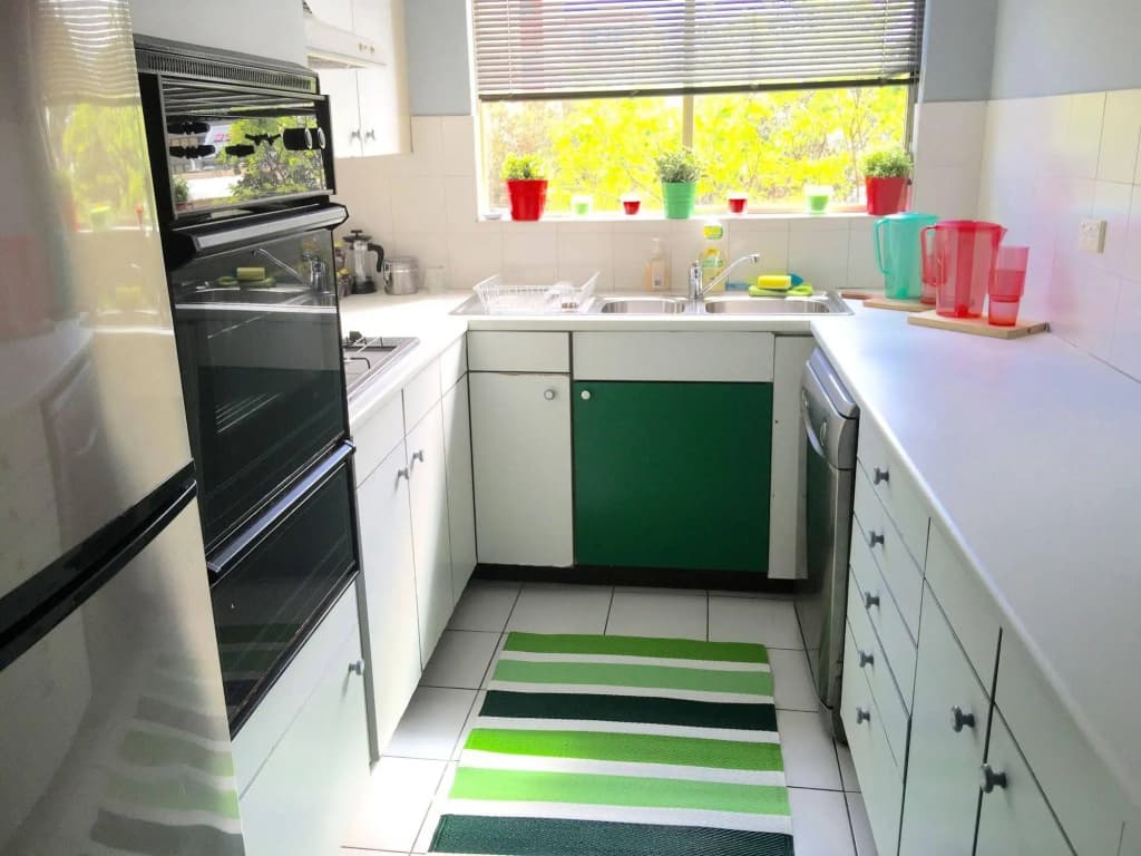 Surry Hills Apartment - photo 9