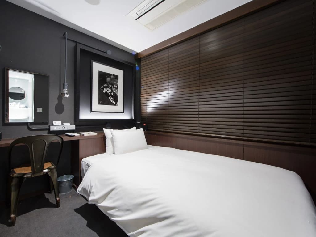 Rock Star Hotel - photo 4