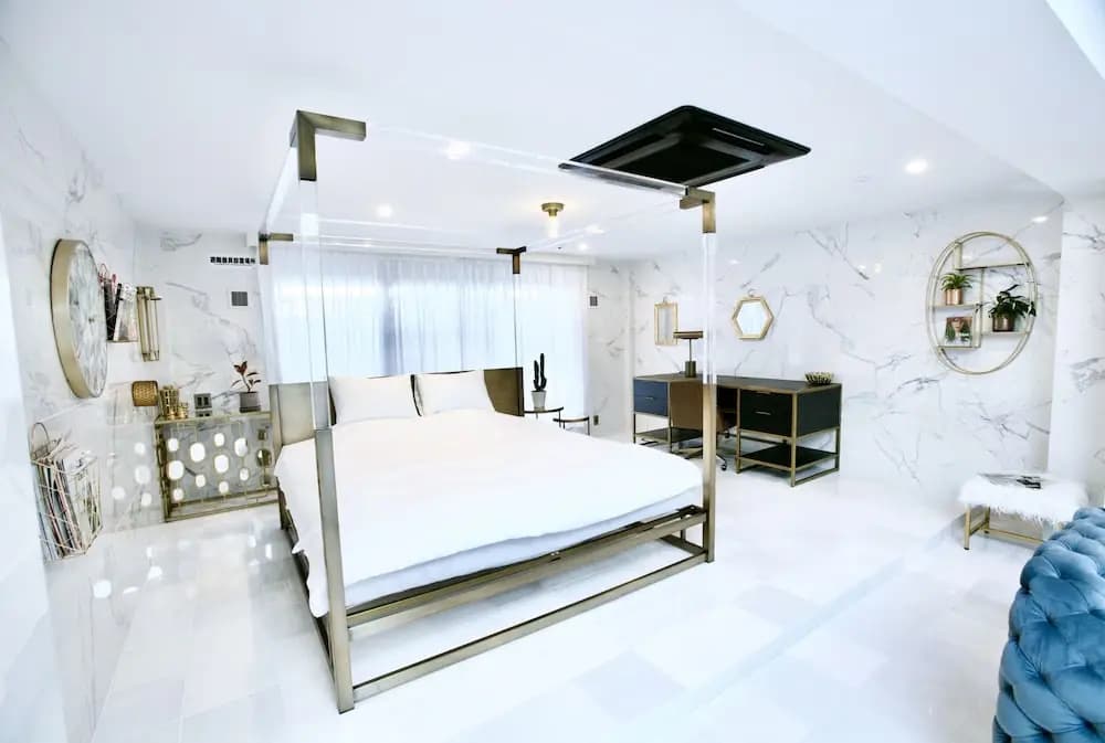 THE Root 2 HOTEL - photo 20