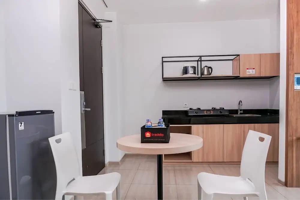 1Br Luxury Citra Lake Suites Apartment - photo 22
