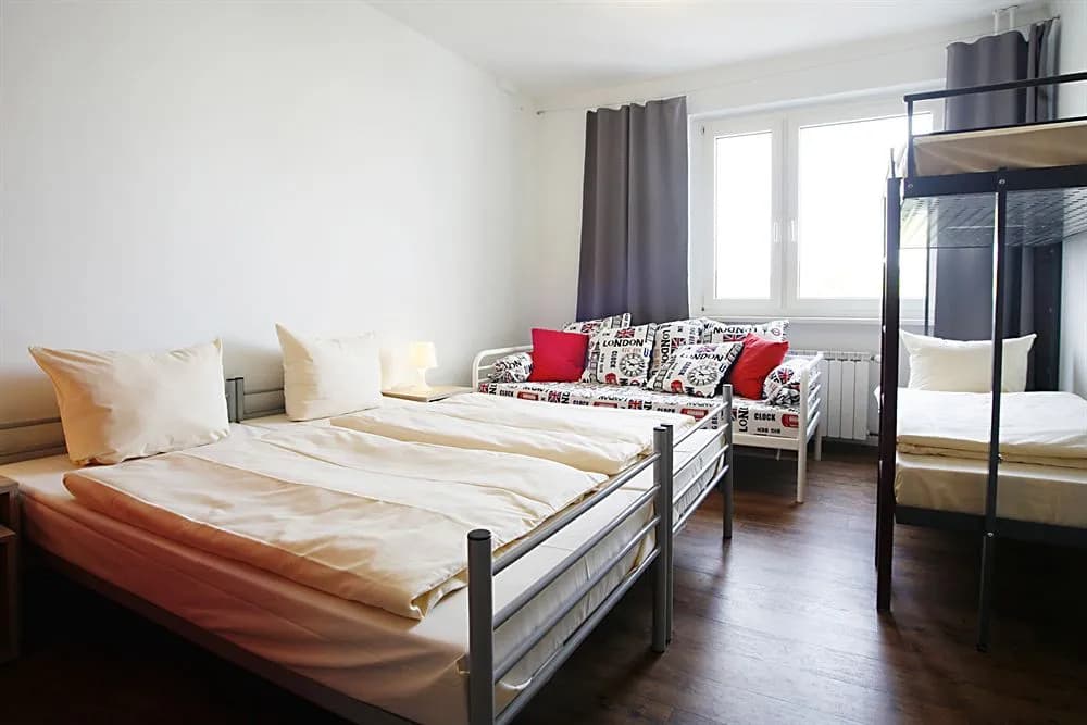 Happy Bed Hostel - photo 4