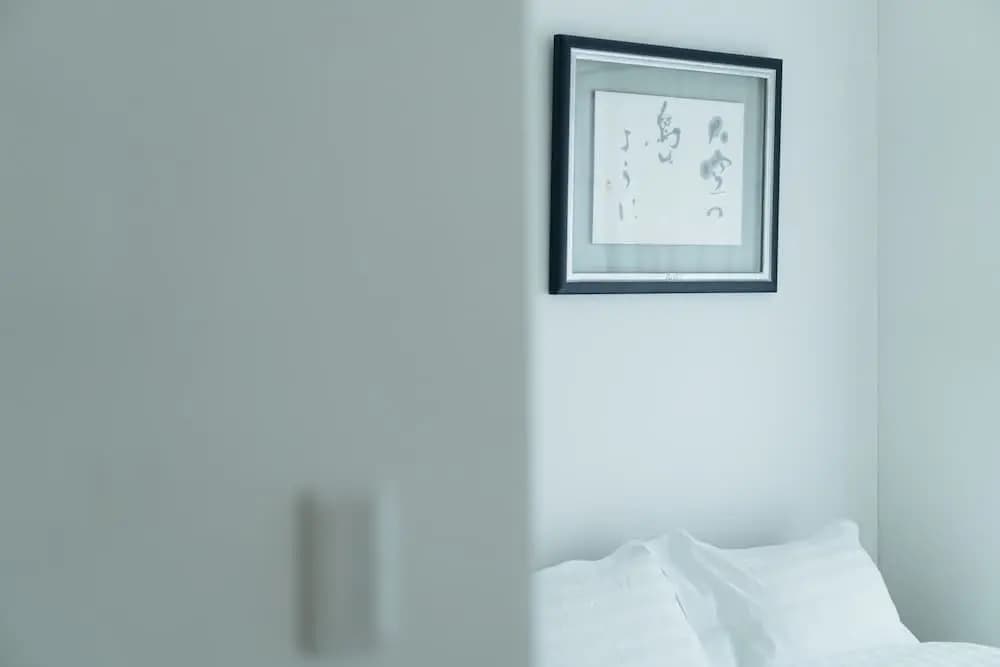 Shiki Residence Shijo Karasuma 4B - photo 2