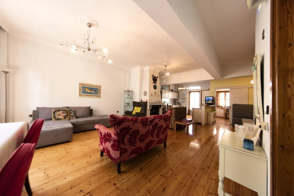 Exquisite Athens Apartment - main photo