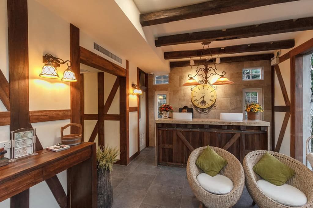 Le Charcoa Hotel - photo 28