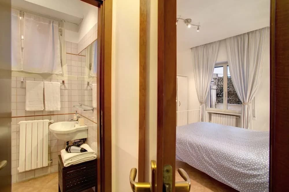 Gallo Vatican Apartments - photo 3