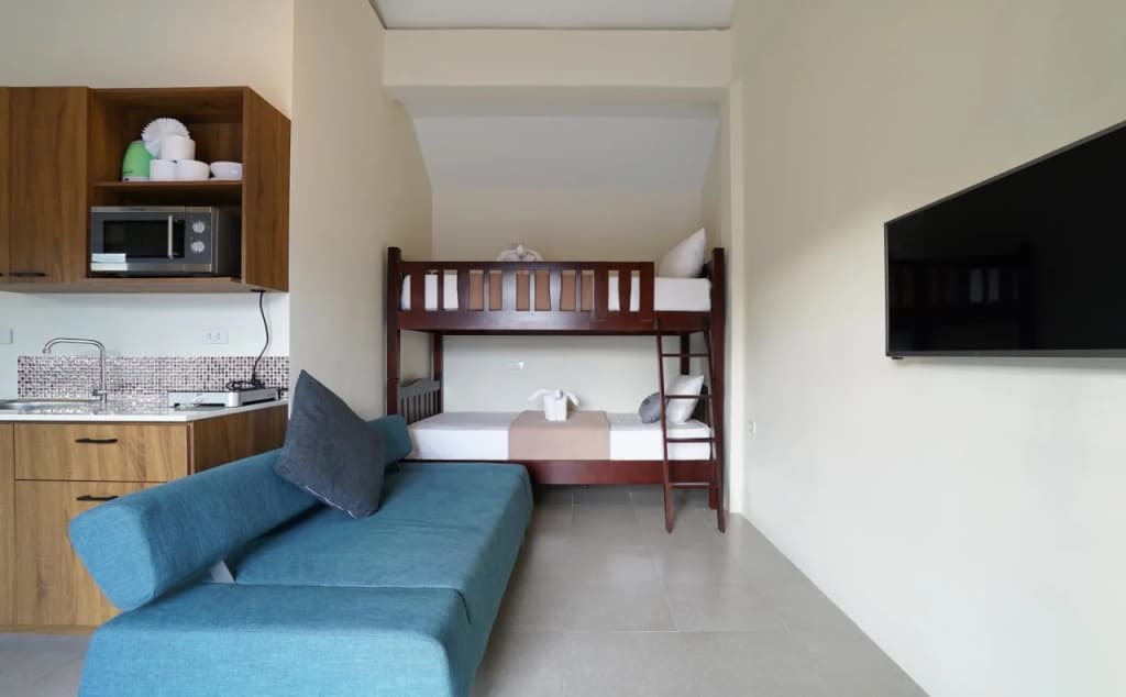 Eriksson Guesthouse - photo 29