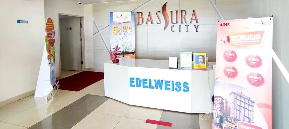 TRV at Bassura Apartment by Ruang Nyaman - photo 12