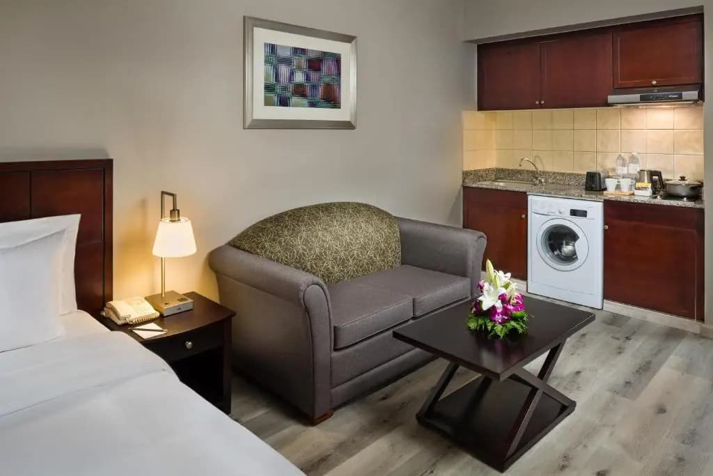 Savoy Crest Hotel Apartments - photo 17