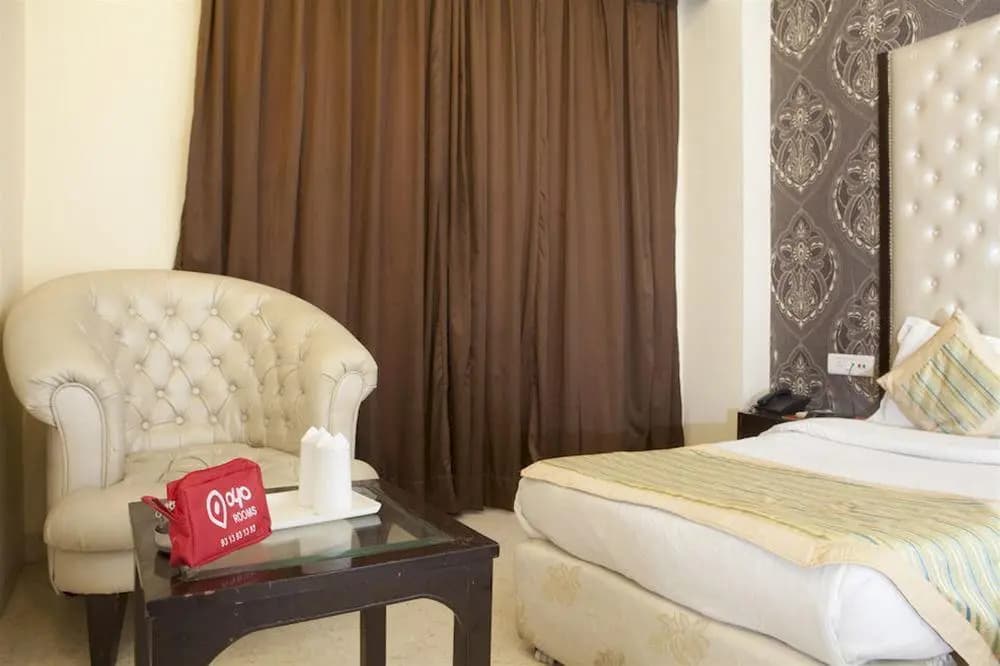 Capital O 312 Hotel Aster Inn - photo 5