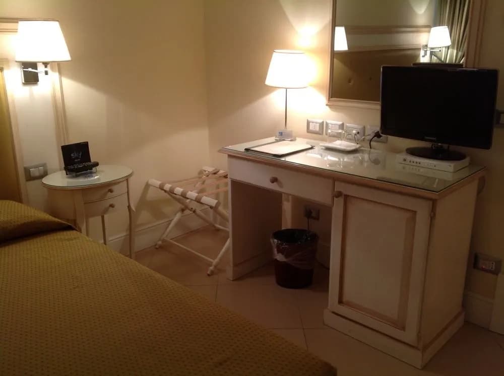 Hotel dei Macchiaioli - photo 4