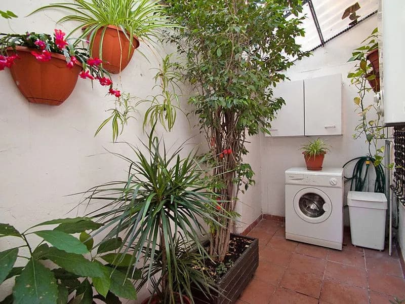 Gracia Torrijos - One Bedroom - photo 9