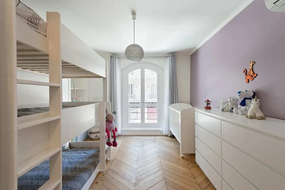 Family Apartment in the Heart of Paris - photo 8