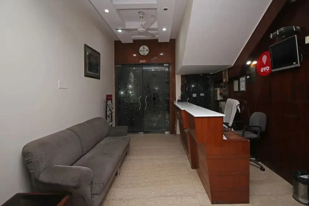 OYO 8336 Hotel De Gold - photo 12