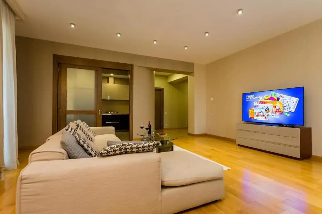 Central Cosy 5BD-5BATH Apartment - photo 4