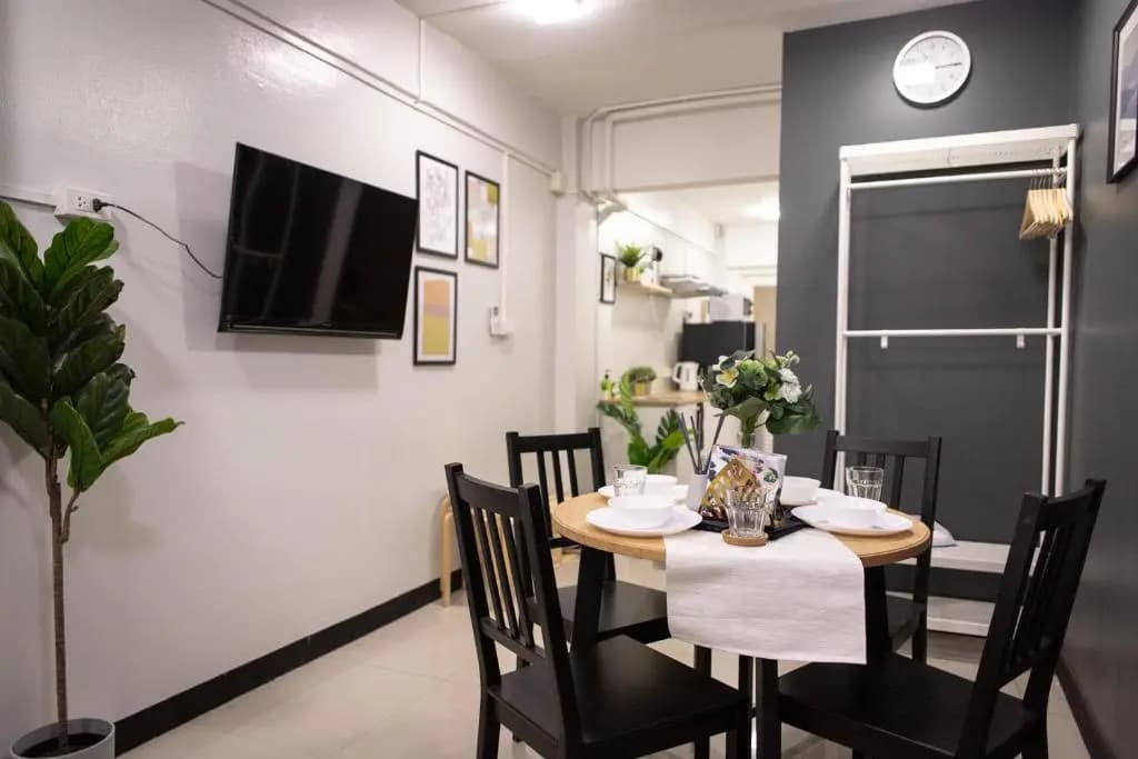 T1 Large Studio Full kitchen 100m. to BTS - photo 9