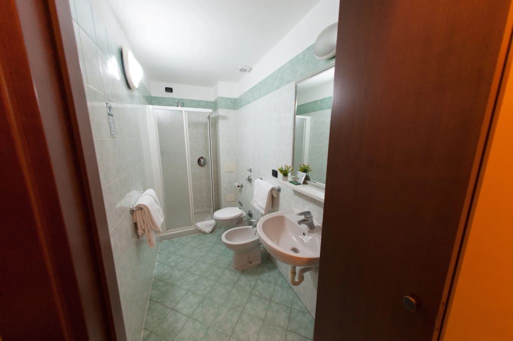 The Best Hotel - photo 7