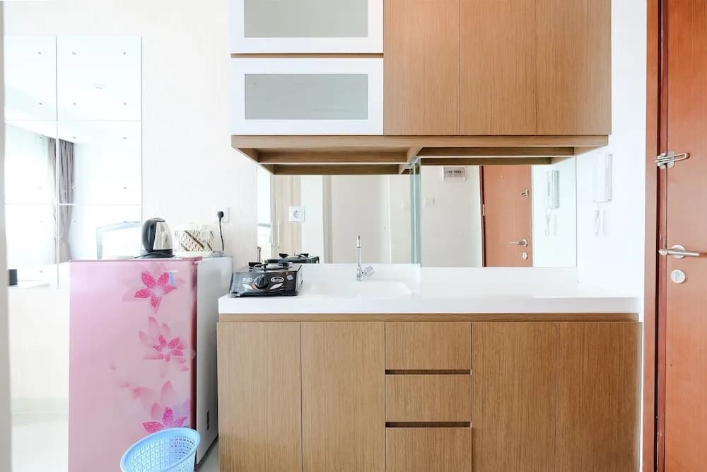 Studio Signature Park Grande Apartment Near MT Haryono dan Kuningan - photo 16