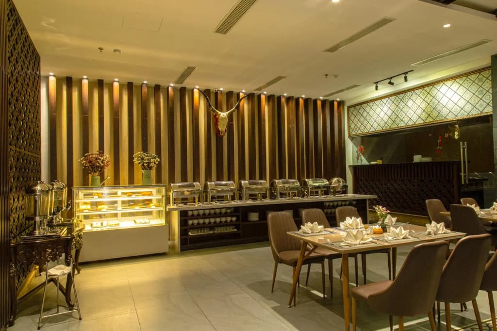 Dong Duong Hotel & Suites - photo 24
