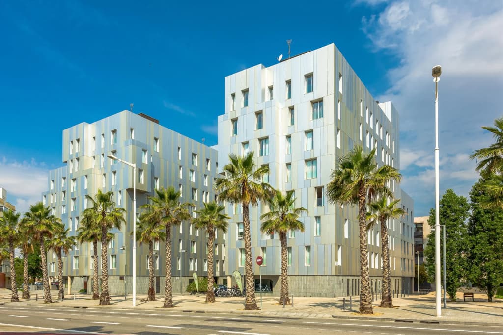 1 BR Rambla Suite & 2 Pools Rooftop Terrace Sea View - HOA 42152 - main photo
