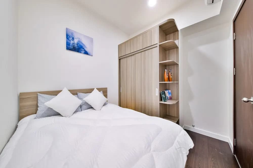 New Tresor River and City View Apartment - photo 4
