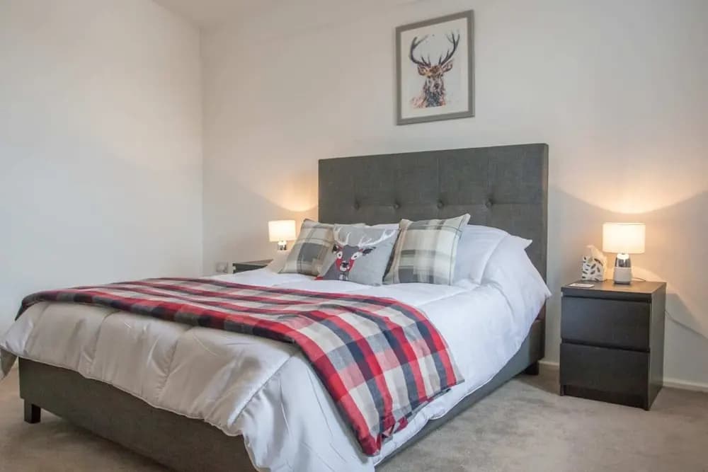 Spacious Flat In Converted Sugar Store - photo 4