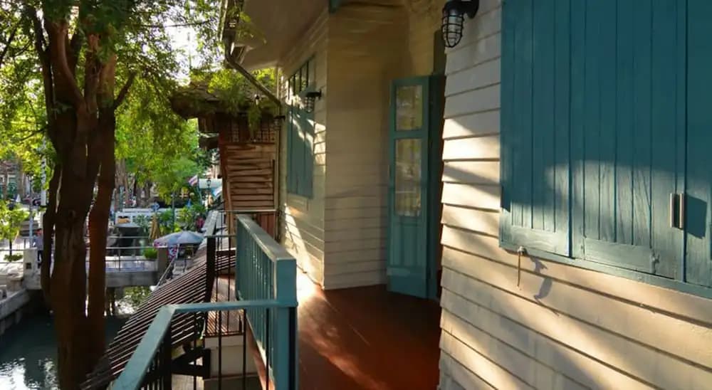 La Moon Hostel - photo 18