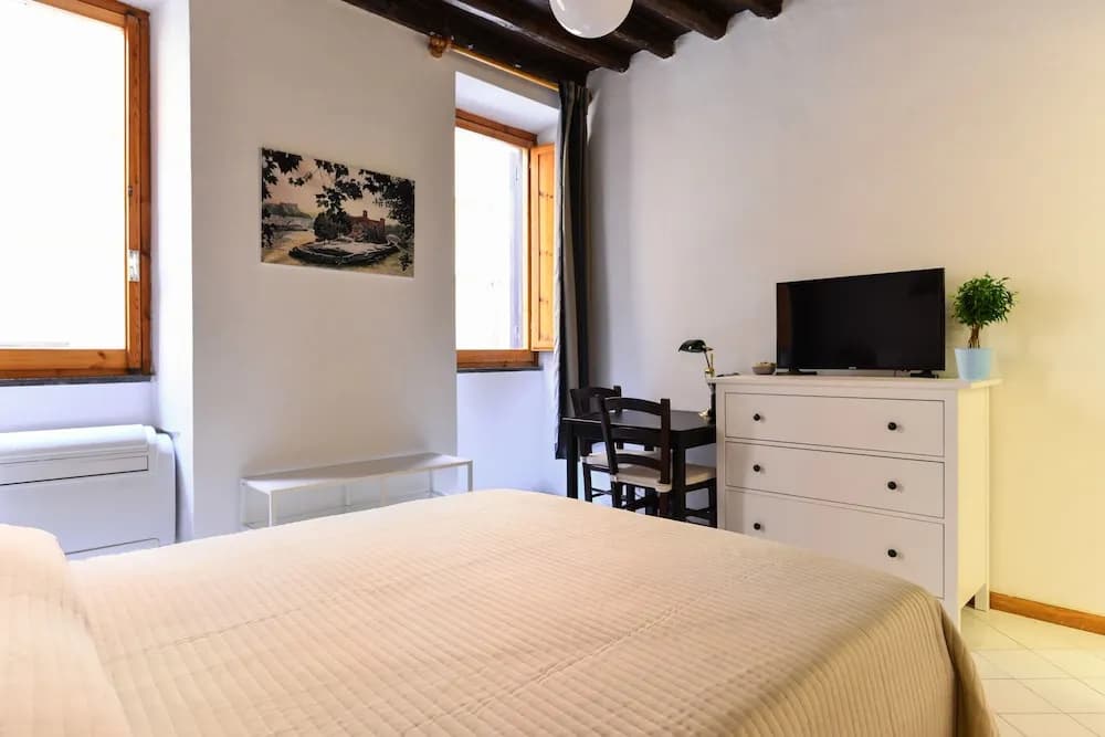 Spanish Steps Cozy Studio - photo 5