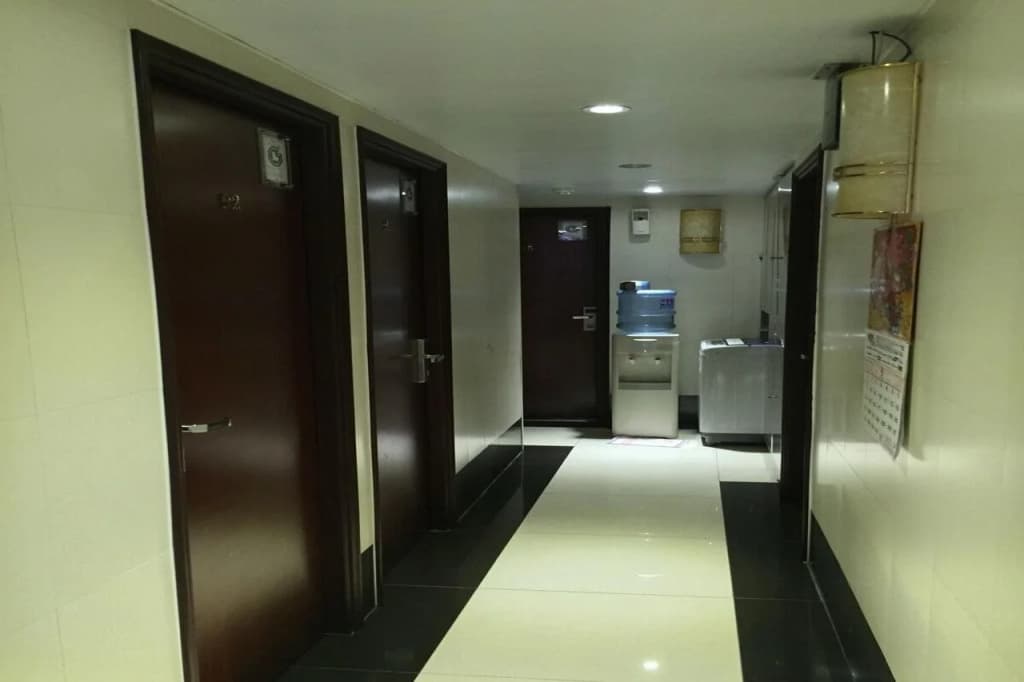 International Inn - photo 8