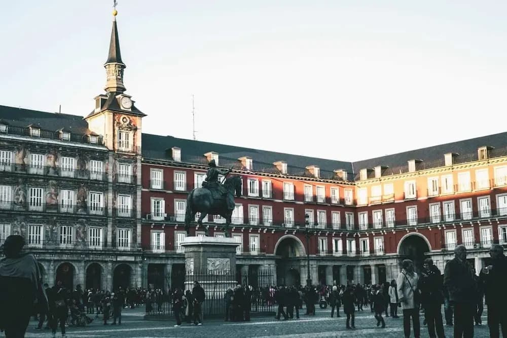 Modern and chic 1 Bed Apt at Madrid Centre - main photo