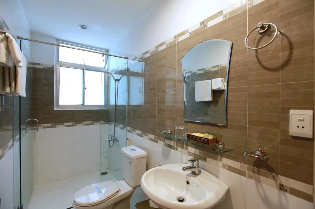 Lucky Star Saigon Hotel - photo 8