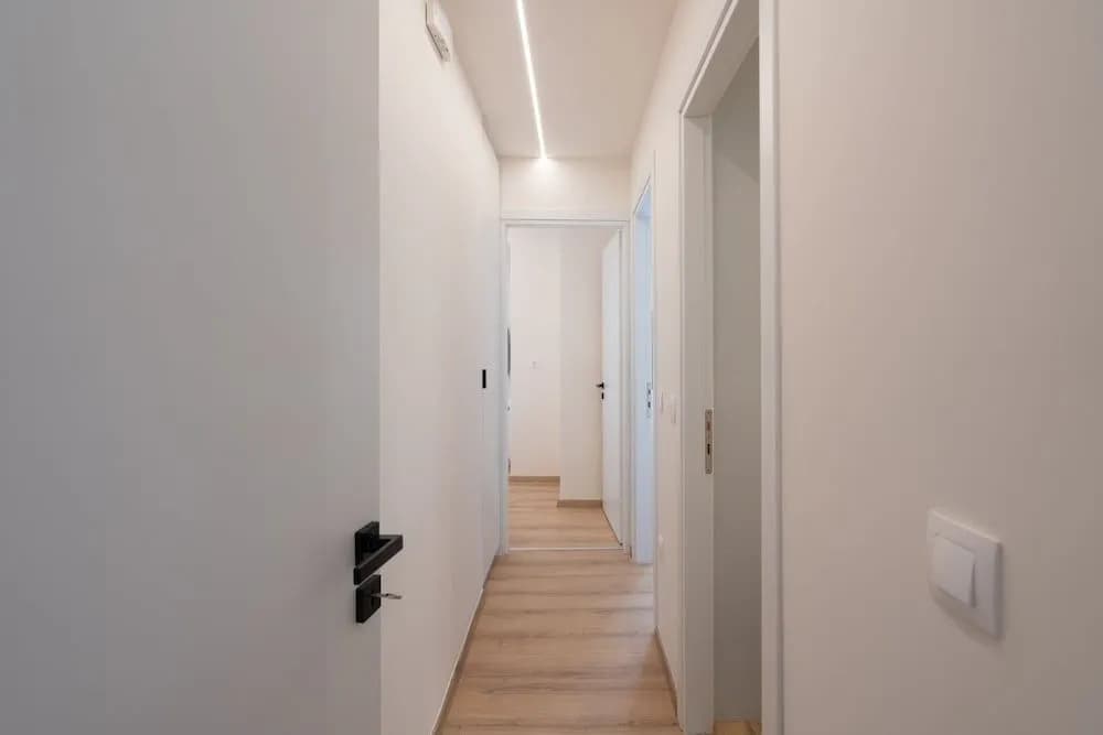 Io Suites - photo 12