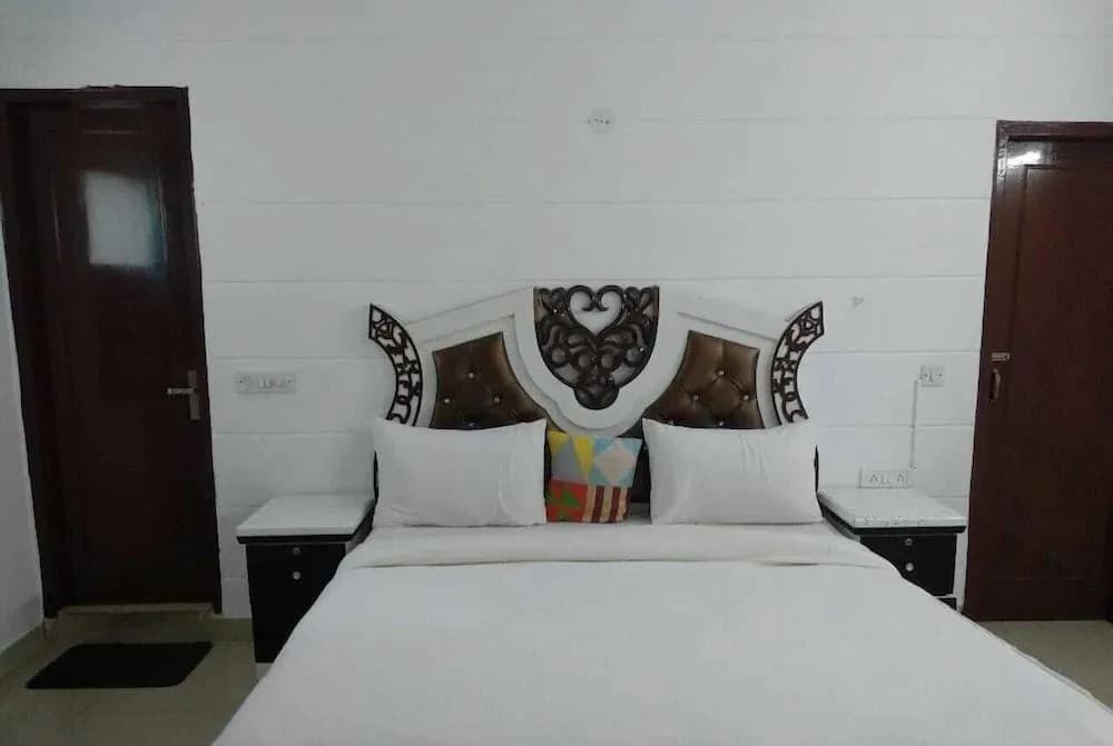 Hotel Red Stone - photo 7