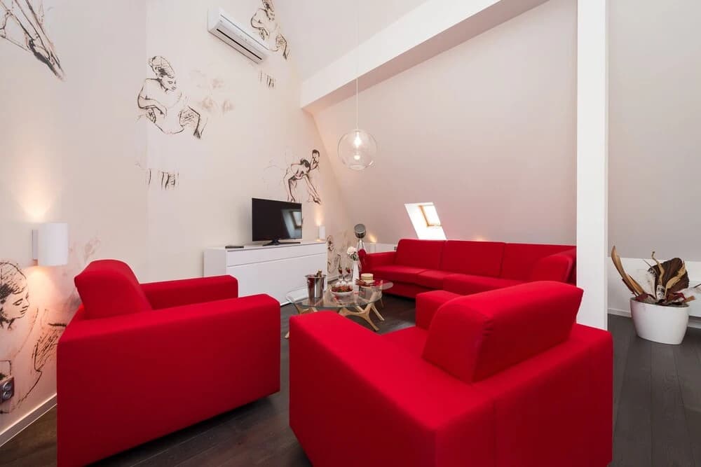 EMPIRENT Rose Apartments - photo 18