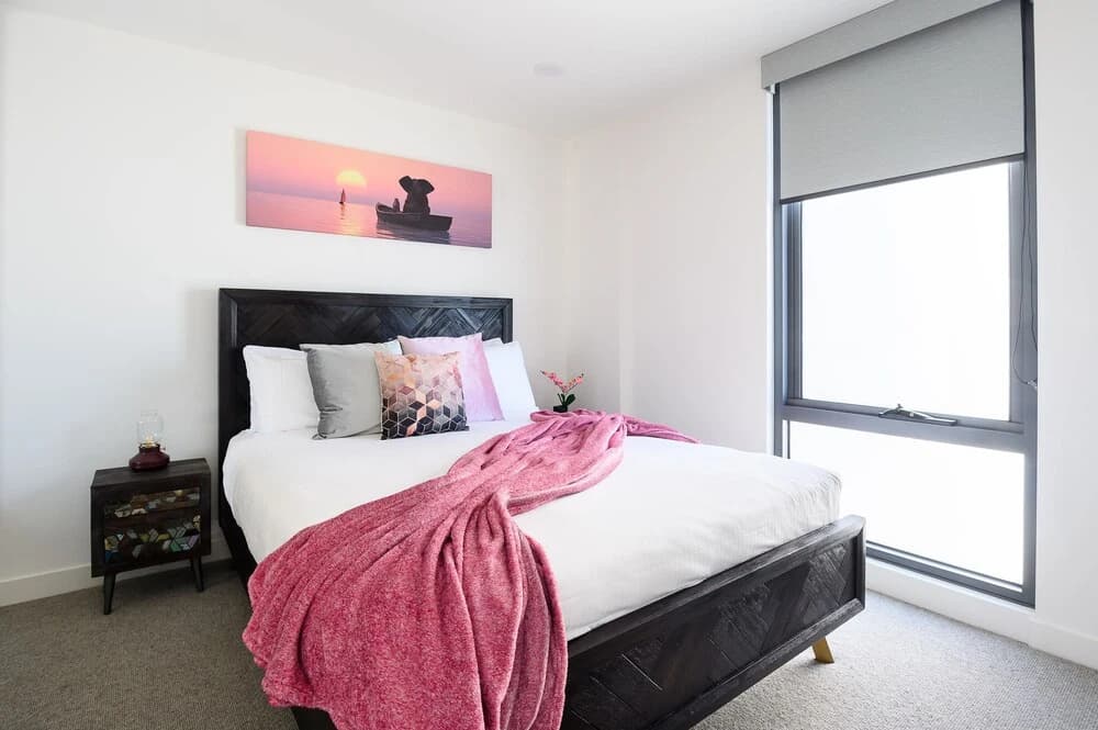 JUDD A Stylish Abode Awaits You - photo 3