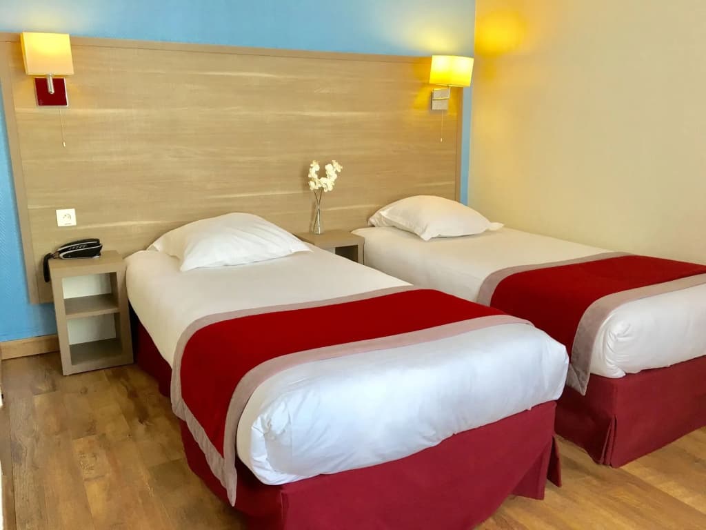 Amadeus Hotel - photo 4