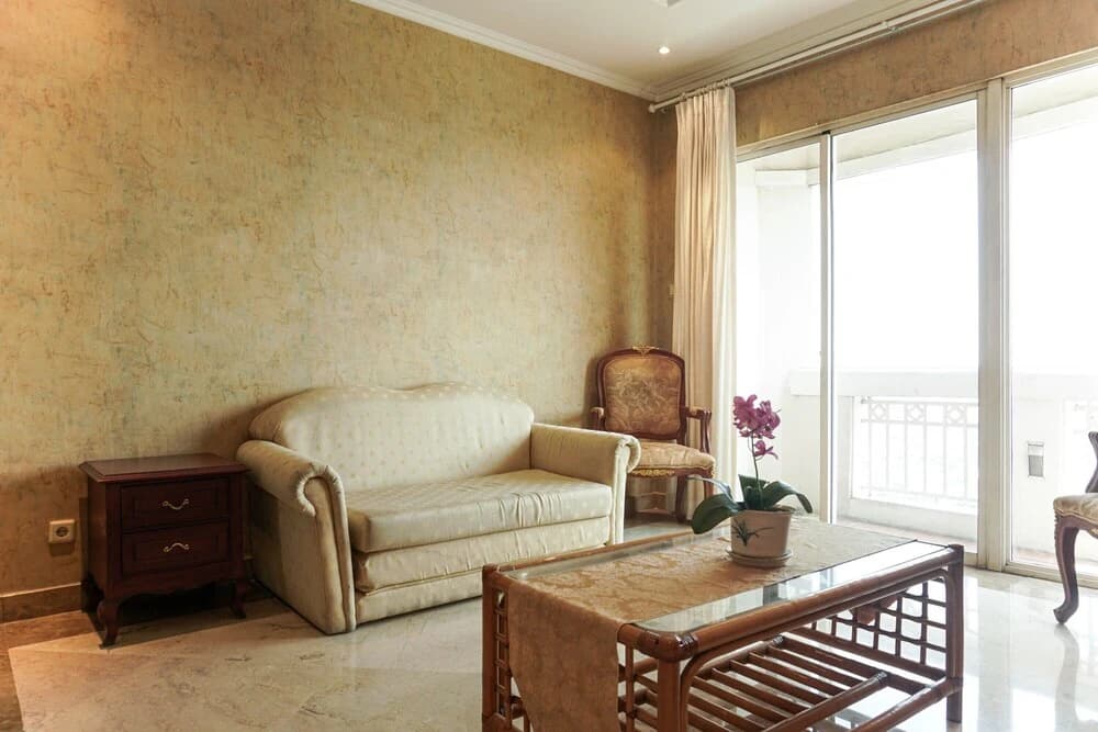 Spacious and Elegant 2BR @ Kedoya Elok Apartment - photo 2