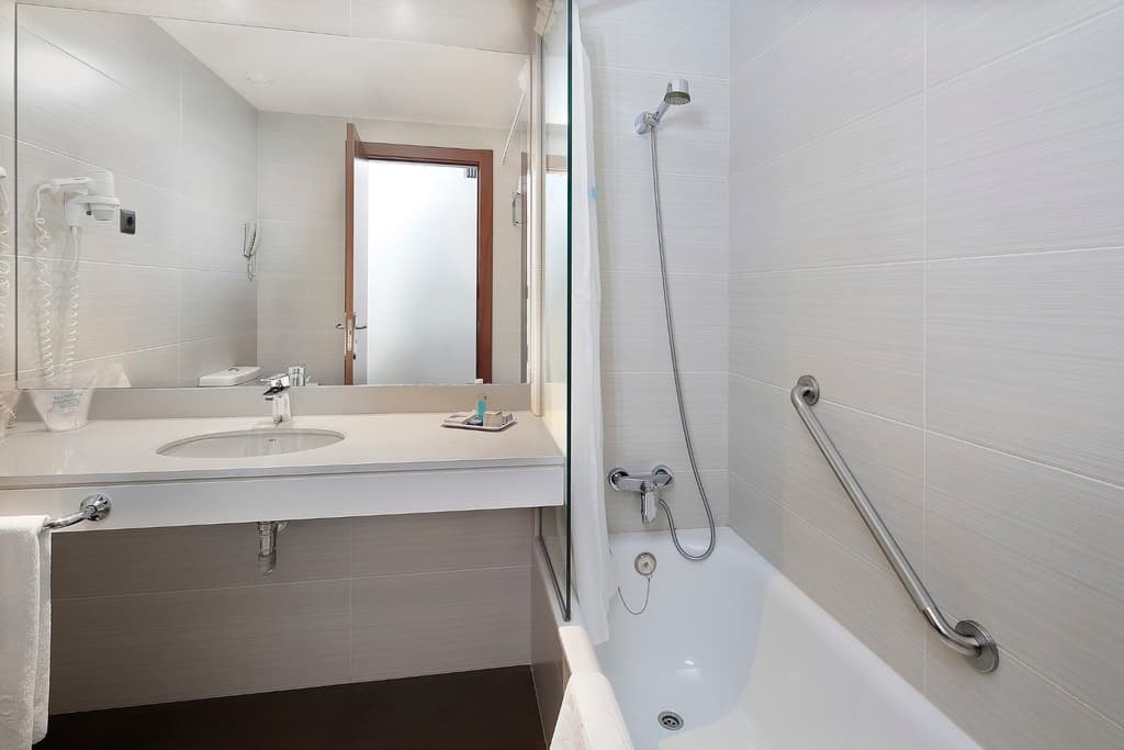 Arco Barcelona Hotel - photo 10