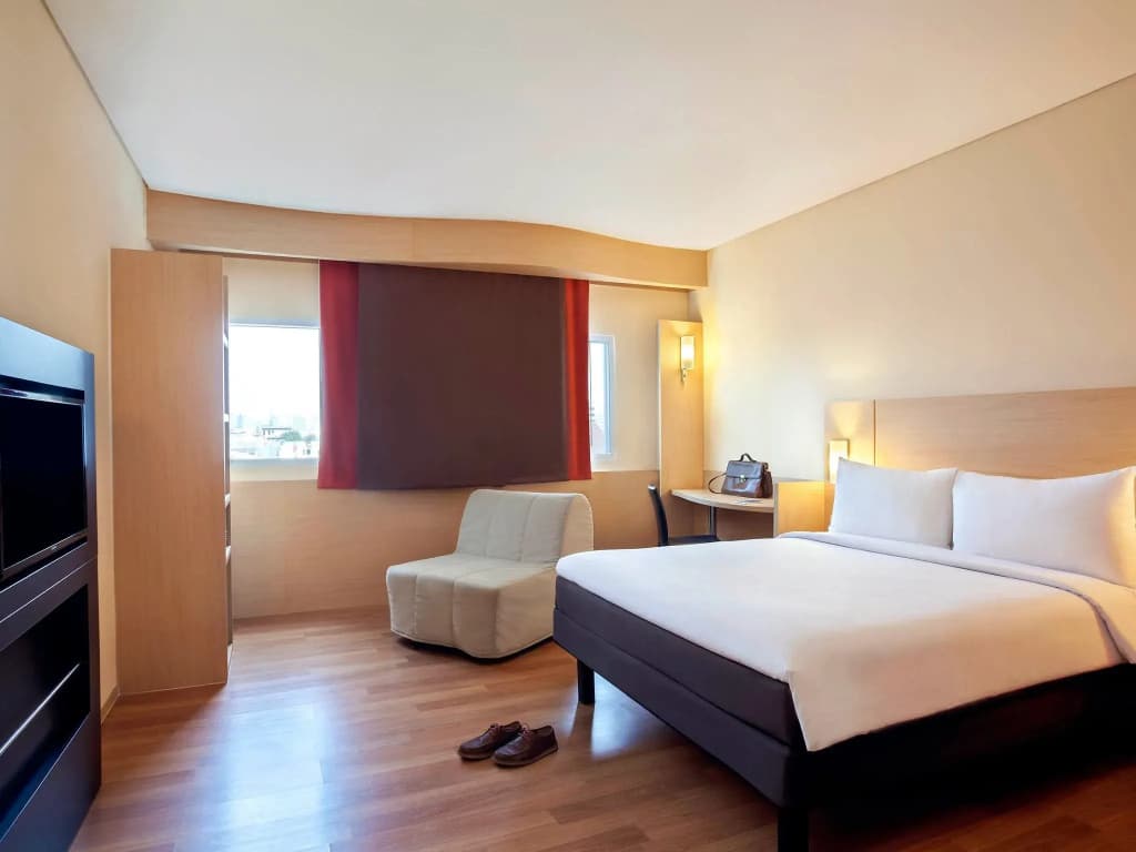Ibis Jakarta Harmoni - photo 6