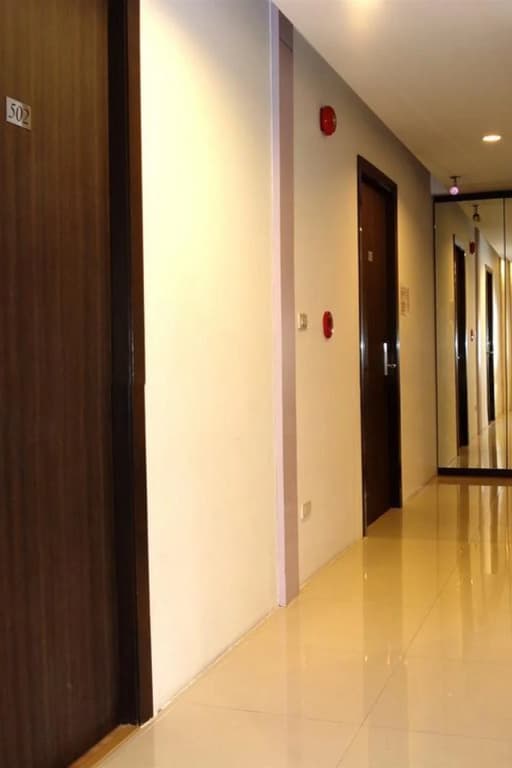 Nantra Silom - photo 15